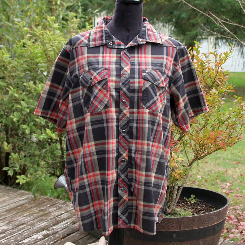 The North Face Red, Black, and Tan Snap Button Front Lightweight Shirt